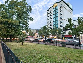 Lexington Marco Laguardia Hotel - Personalized Friendly Service Awaits!