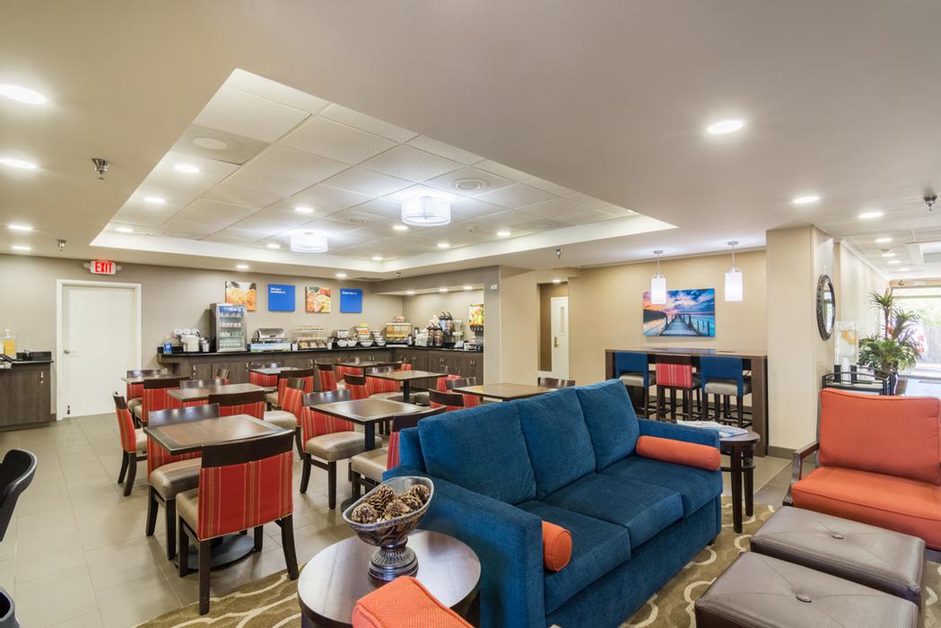 Comfort Inn - Breakfast Bar
