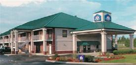Best Value Inn & Suites - Front View of the Hoteal Entrance