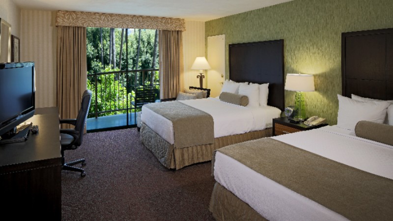 Crowne Plaza San Diego - Enjoy Our Kona Cafe