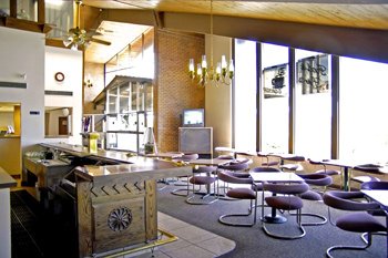 Best Western Pikes Peak Inn - Lounge