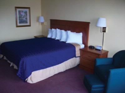 Best Western Hillsboro Inn - Our 2 Queens Are A Good Fit For Family