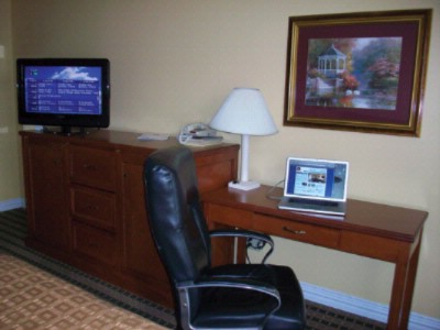 Best Western Hillsboro Inn - Book Our Romance Package