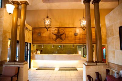 Quality Inn & Suites Airport - Breakfast Room