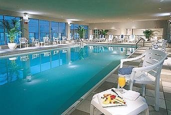 Sheraton St. Louis City Center Hotel & Suites - Large Indoor Swimming Pool