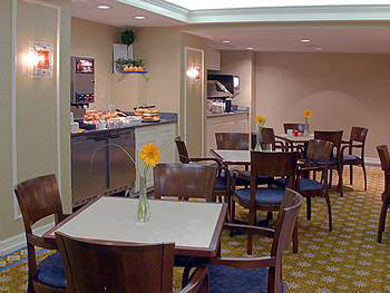 Breakfast Chamber