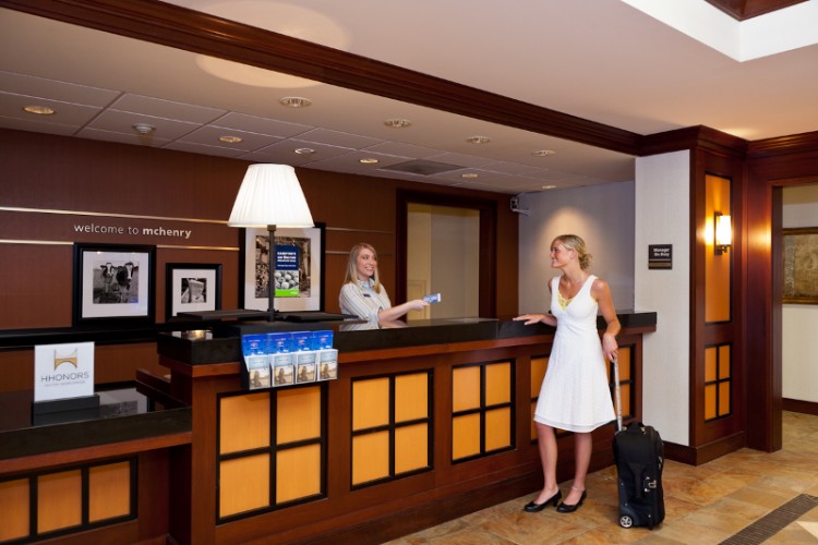 Hampton Inn - Hotel Breakfast Bar Area