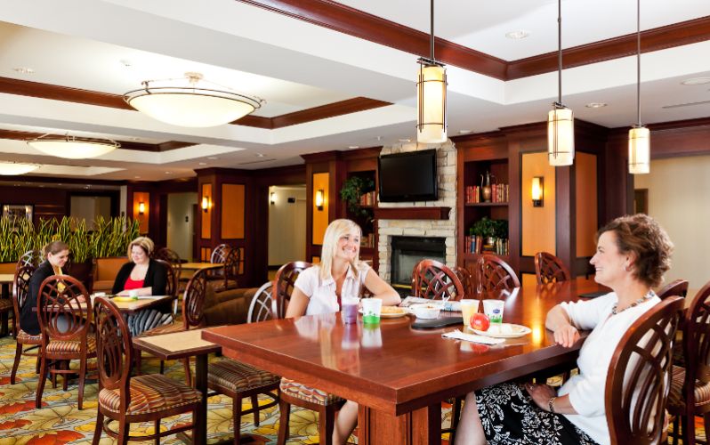 Hampton Inn - Hotel Lobby
