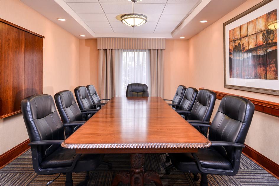 Hampton Inn Farmville Virginia - Board Room