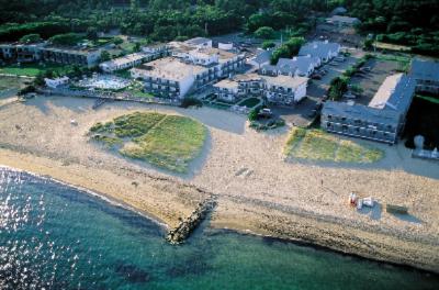 Blue Water Resort By Air