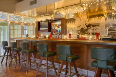 Ramada Inn - Eagle's Nest Bar & Grill
