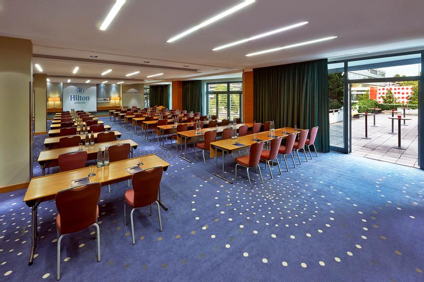 Hilton Düsseldorf - Executive Room
