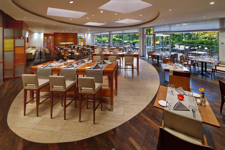 Hilton Düsseldorf - Restaurant Max