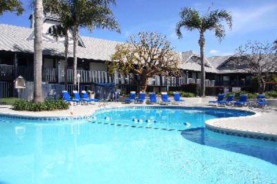 Holiday Inn Carlsbad by The Sea - 