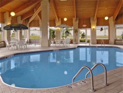 Pyramids Hotel - Heated Indoor Pool