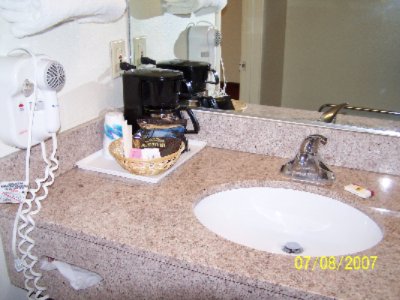 Super 8 Motel - Granite Vanity