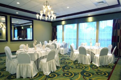 Holiday Inn San Juan - 