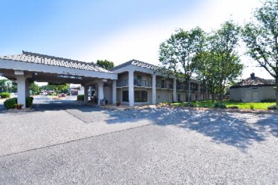 Image of Quality Inn Near Central Park Fredericksburg