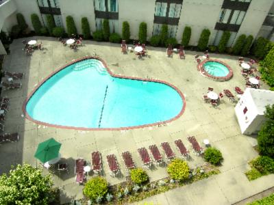 Holiday Inn Seattle Renton - Pool