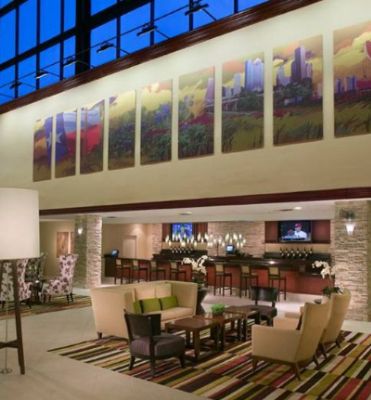 Crowne Plaza Houston North Greenspoint - Hotel Lobby Bar