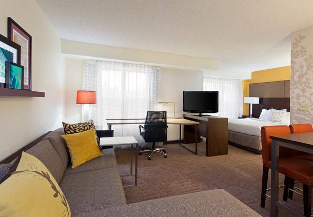 Residence Inn by Marriott Pittsburgh Airport - Our Two-bedroom Suites Are Perfect For Those Business Trips With That Person You Don't Know So Well.