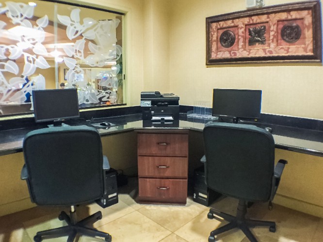 Holiday Inn Baymeadows - 