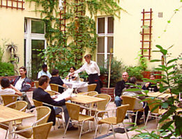 courtyard garden