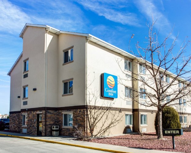 Comfort Inn Greeley - 