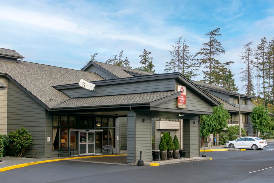 Best Western Harbor Plaza - 