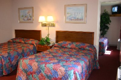 Best Budget Inn - Two Double Bed Room