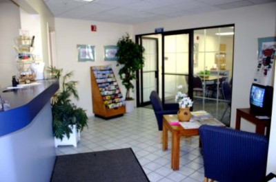 Best Budget Inn - Lobby And Registration