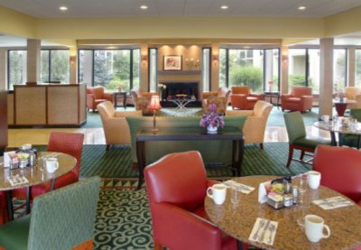 Hanover Courtyard - Enjoy A Hot Breakfast In The Morning Or A Glass Of Wine In The Evening In Our Lobby!