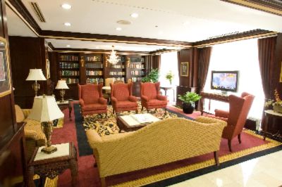 Holiday Inn Chicago Oakbrook - Library