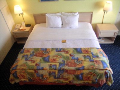 Holiday Inn Sunspree Resort Marina Cove - King Guest Room