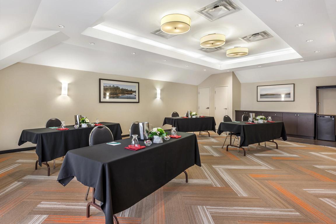 Quality Hotel Burlington - 
