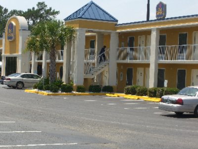 Best Western of Walterboro - Easy Access To Guest Rooms.