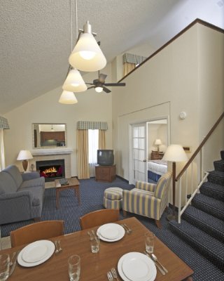 Residence Inn by Marriott Manhattan Beach - 