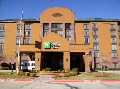 Holiday Inn Express - 