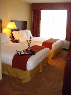 Holiday Inn Express - 