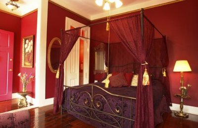 The Creole Gardens - Bordello Room