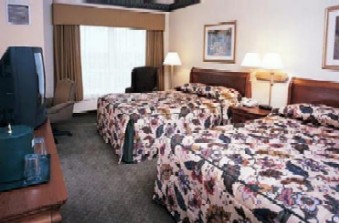 Country Inn & Suites by Carlson Newark Airport - Deluxe Guest Room