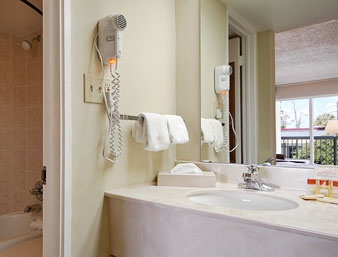 Days Inn - 