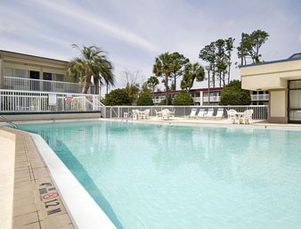 Days Inn - 