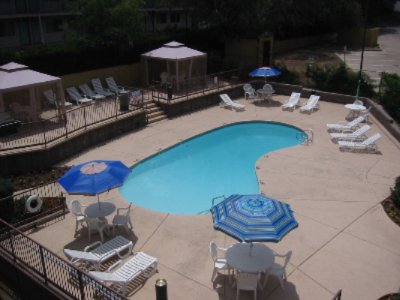 Americas Best Value Inn - 