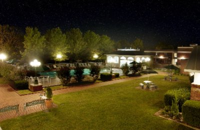 Courtyard & Pool