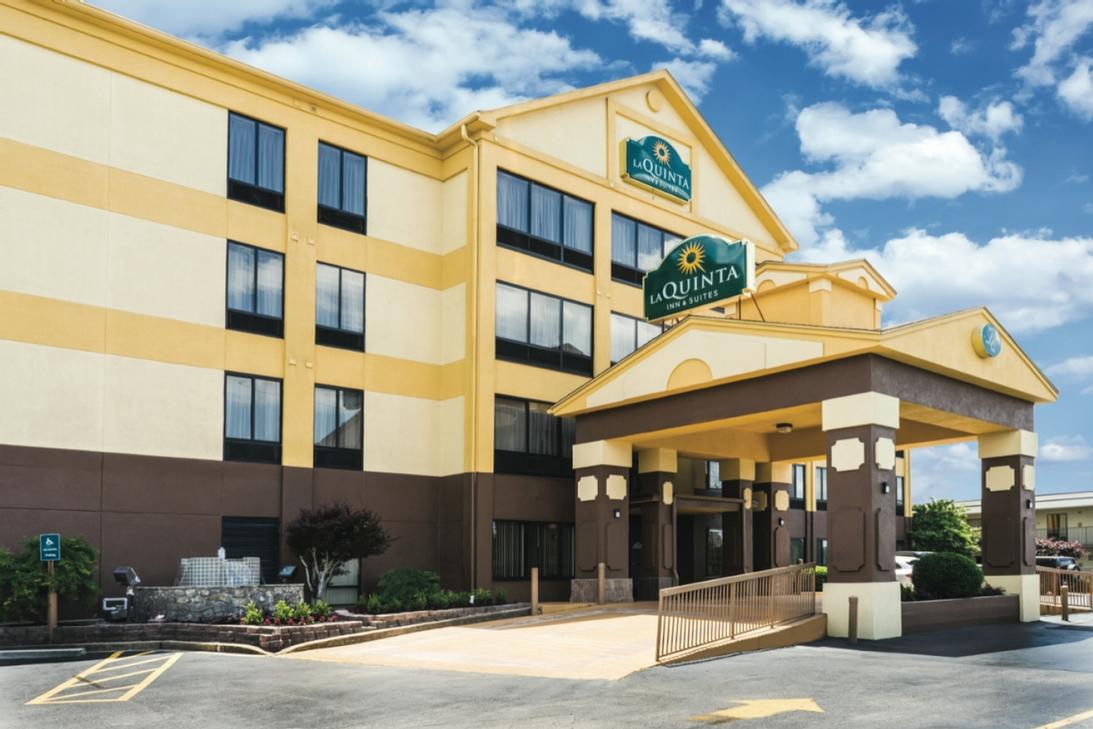 Image of La Quinta Inn & Suites