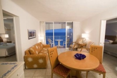 Coral Princess H & R - Two Bedroom Suite