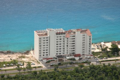 Coral Princess H & R - Hotel Front Side