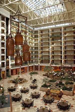Renaissance Austin Hotel - 