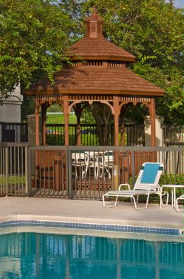 Courtyard by Marriott Jacksonville - Our Courtyard